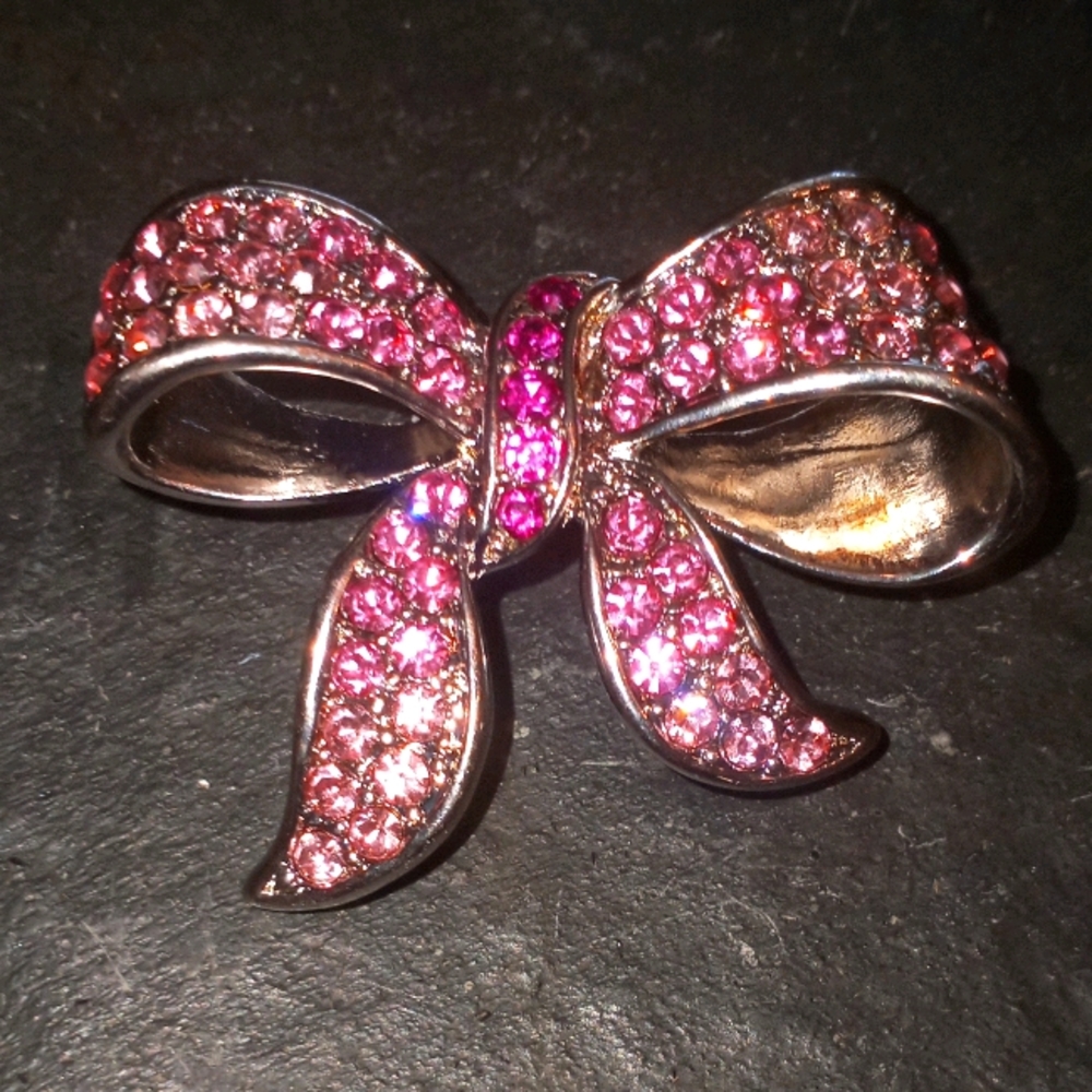Breast Cancer Brooch